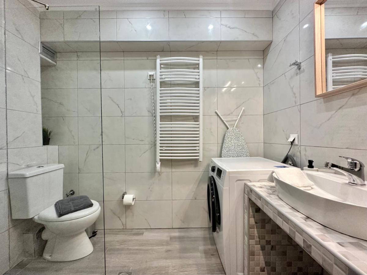 Aura Suite V6 By Halu! Salonicco Esterno foto